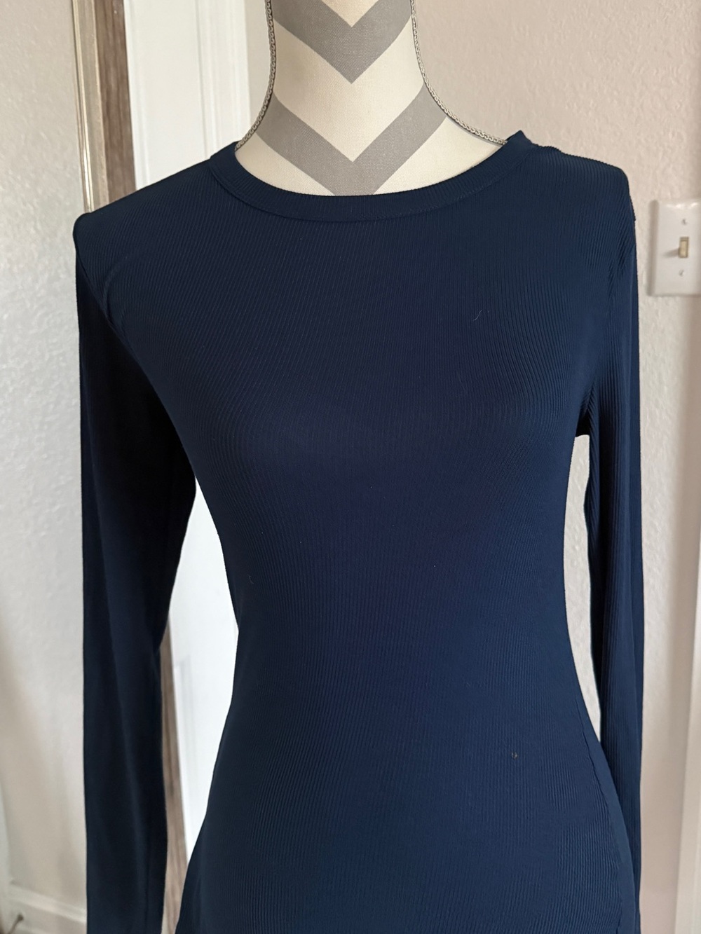 No Boundaries Ribbed Long Sleeve Crewneck Top - Navy Blue